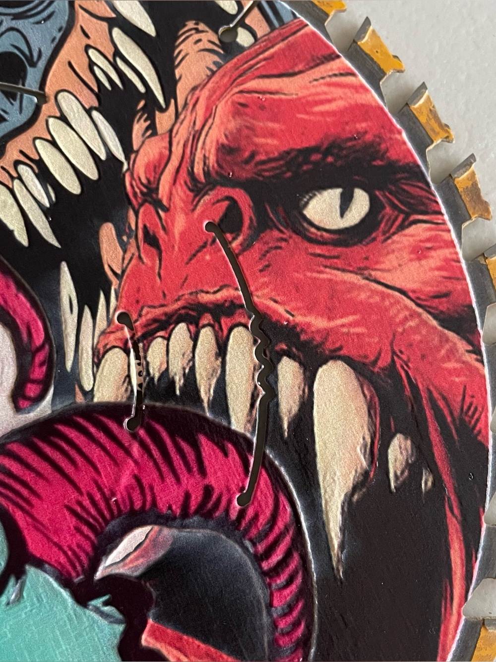Monster Saw Blade Decoration for Shop Man-cave or Fathers Day Present - Picture 6 of 7